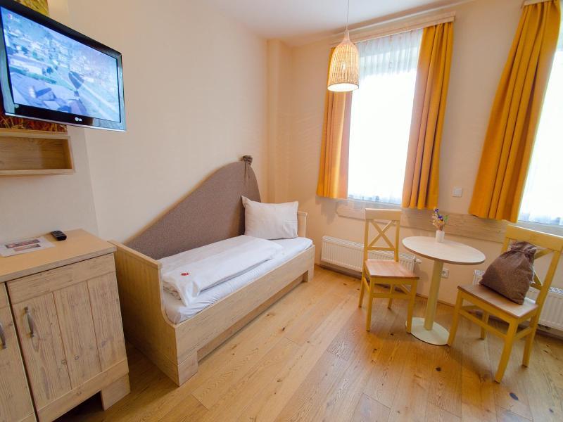 Jufa Hotel Weinviertel - Eselsmuehle Seefeld-Kadolz エクステリア 写真