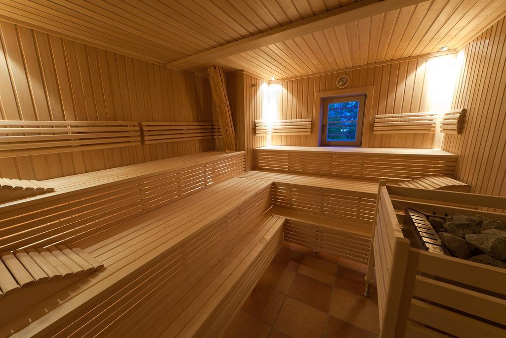 Jufa Hotel Weinviertel - Eselsmuehle Seefeld-Kadolz エクステリア 写真